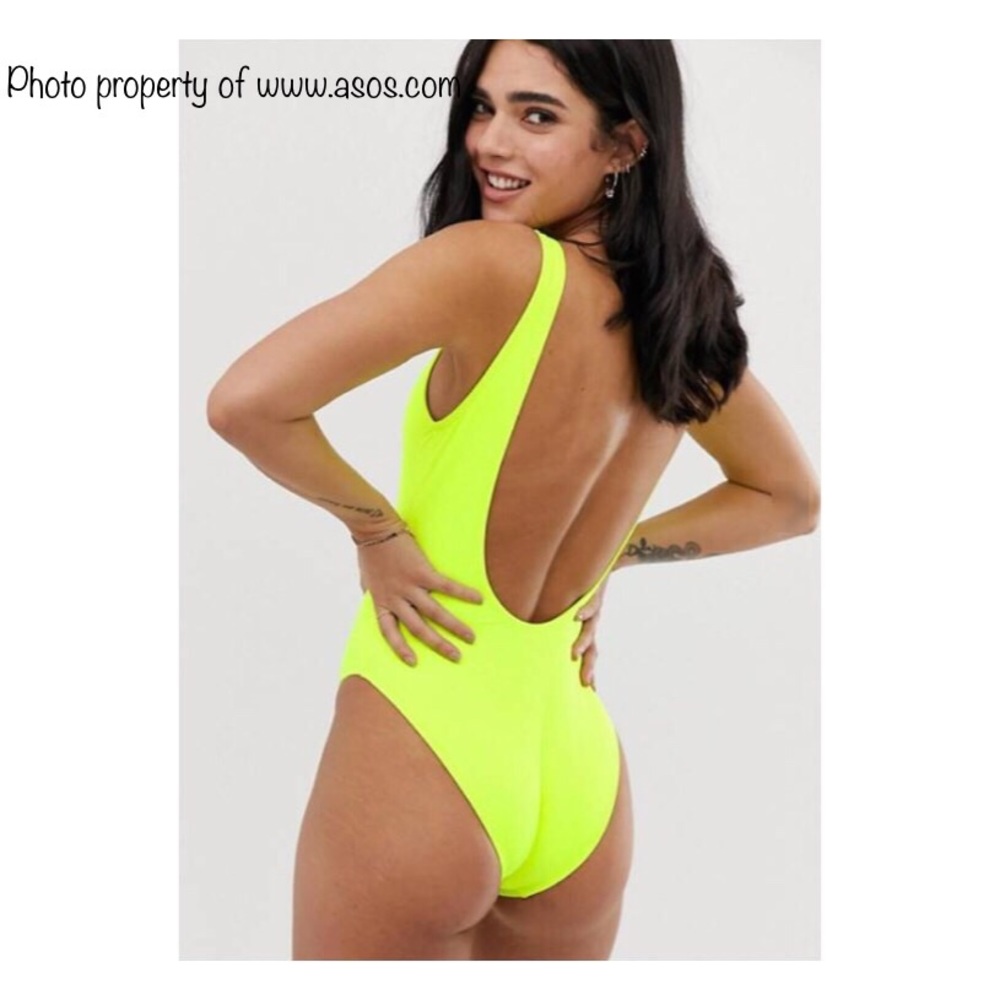New Look Scoop Swimsuit in Neon Yellow